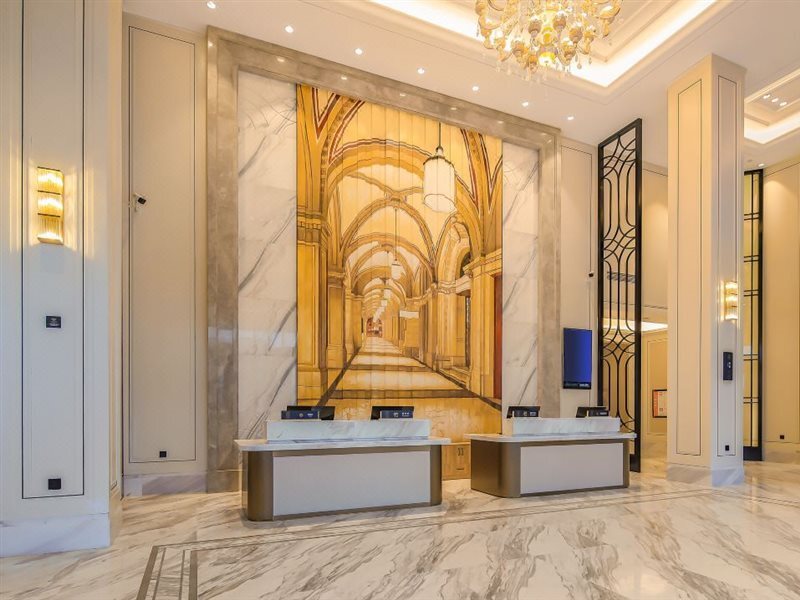 уезд Луи: Vienna International Hotel (Luyi Passenger West Station)