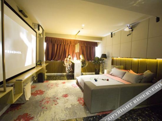 Вэйфан: Twilight Suites Cinema Hotel