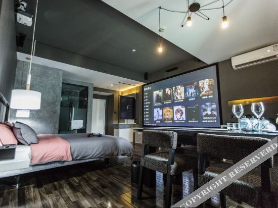 Вэйфан: Twilight Suites Cinema Hotel