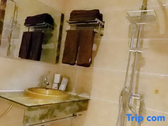 Дечен: Weixi Fukelai Boutique Hotel