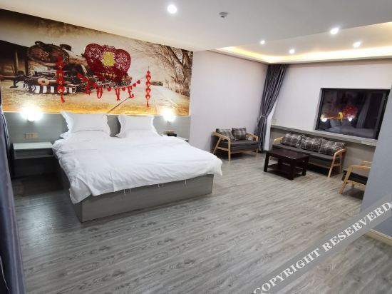 Цзиньчжун: Yushe Ganxun Business Hotel