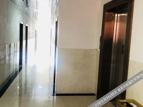 Гуйлинь: Guilin Yanbo Apartment