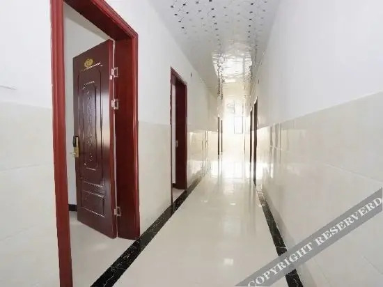 Гуйлинь: Guilin Yanbo Apartment