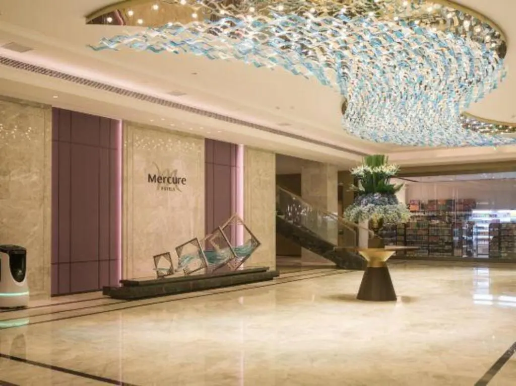 Чжумадянь: Ramada by Wyndham Zhumadian West Station
