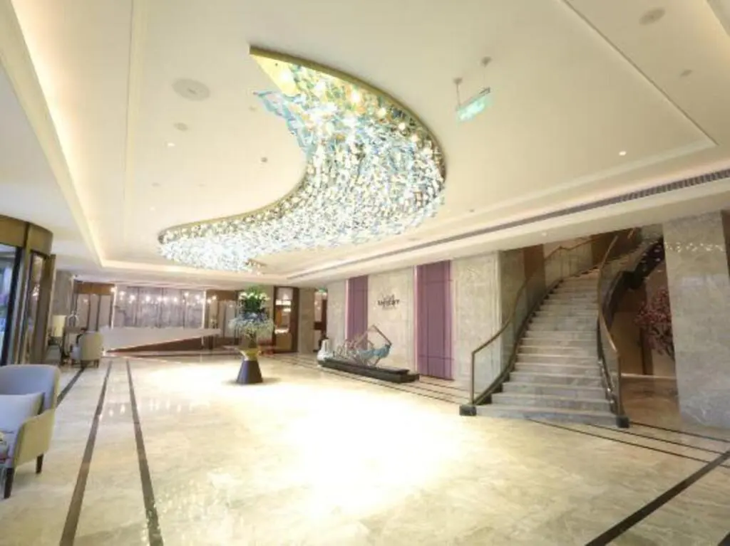 Чжумадянь: Ramada by Wyndham Zhumadian West Station