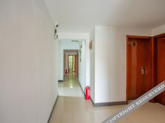 Шаоксинг: OYO Zhuji Pingle Hotel (Triangle Square)