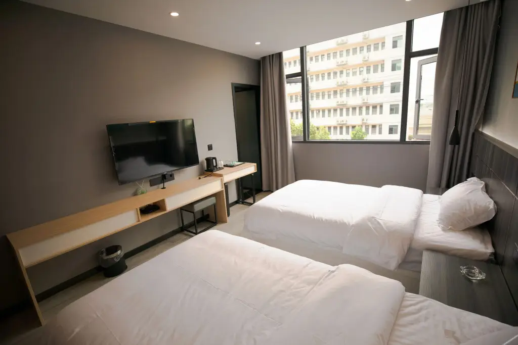 Ичан: Zhijiang Xinzeya City Express Hotel