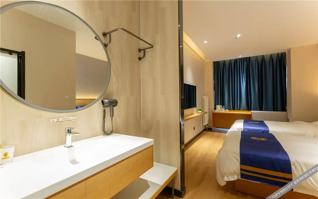 Цзинань: Super 8 Hotel (Jinan Tangye Licheng Second Middle School)