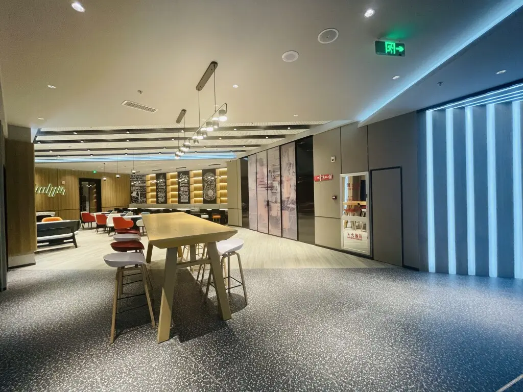Байшань: Ibis Hotel (Wanda Plaza, Hunjiang Street, Baishan)
