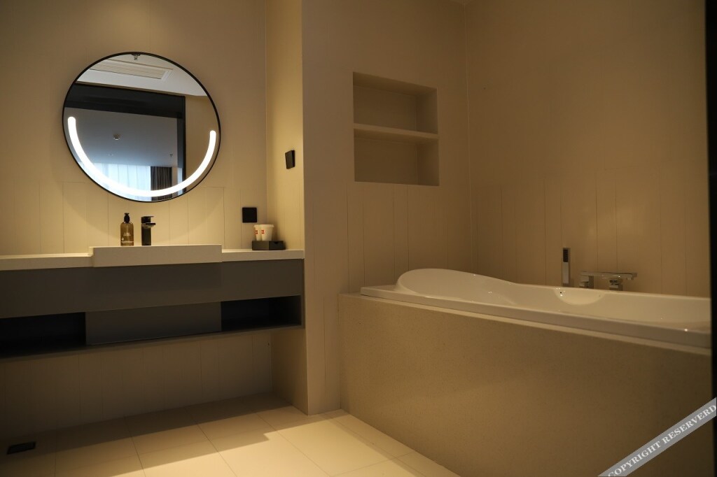 Байшань: Ibis Hotel (Wanda Plaza, Hunjiang Street, Baishan)