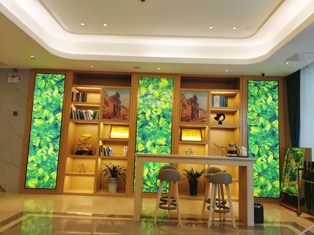 Хэчи: Vienna 3 Best Hotel (Huanjiang Maonan Jinjie Branch)