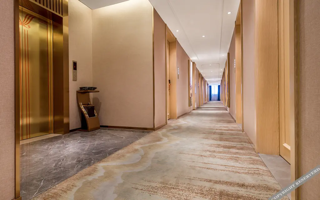 Хэчи: Vienna 3 Best Hotel (Huanjiang Maonan Jinjie Branch)