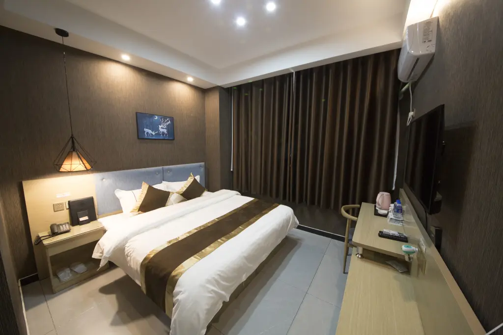 Шицзячжуан: Super 8 Hotel (Jinzhou Leimonde International Auto City)