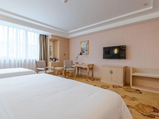 Чичжоу: Vienna International Hotel (Chizhou High-speed Railway Station)