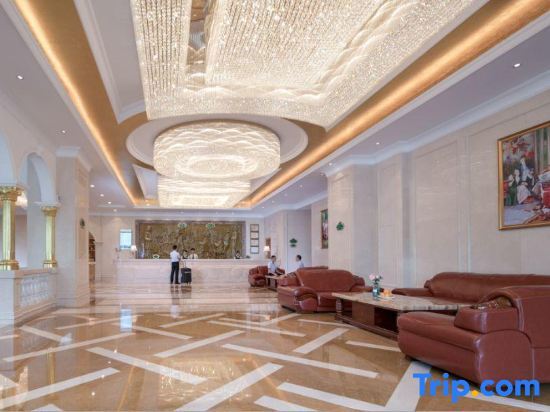 Дунгуань: Vienna International Hotel (Dongguan Fengshen Avenue)