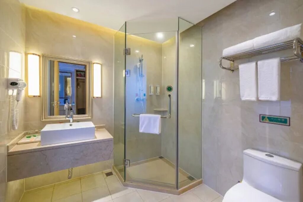 Шэньчжэнь: Vienna Hotel Shenzhen Dapeng New District Kuiyong