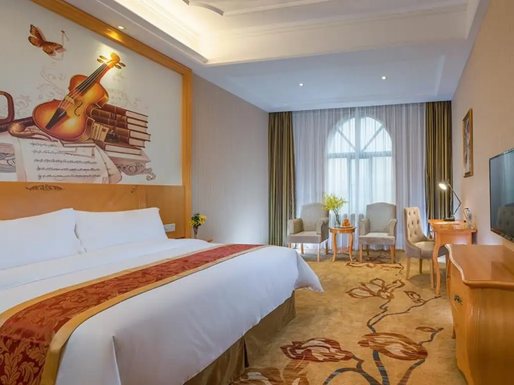Шэньчжэнь: Vienna Hotel Shenzhen Longgang Dayun Center Branch