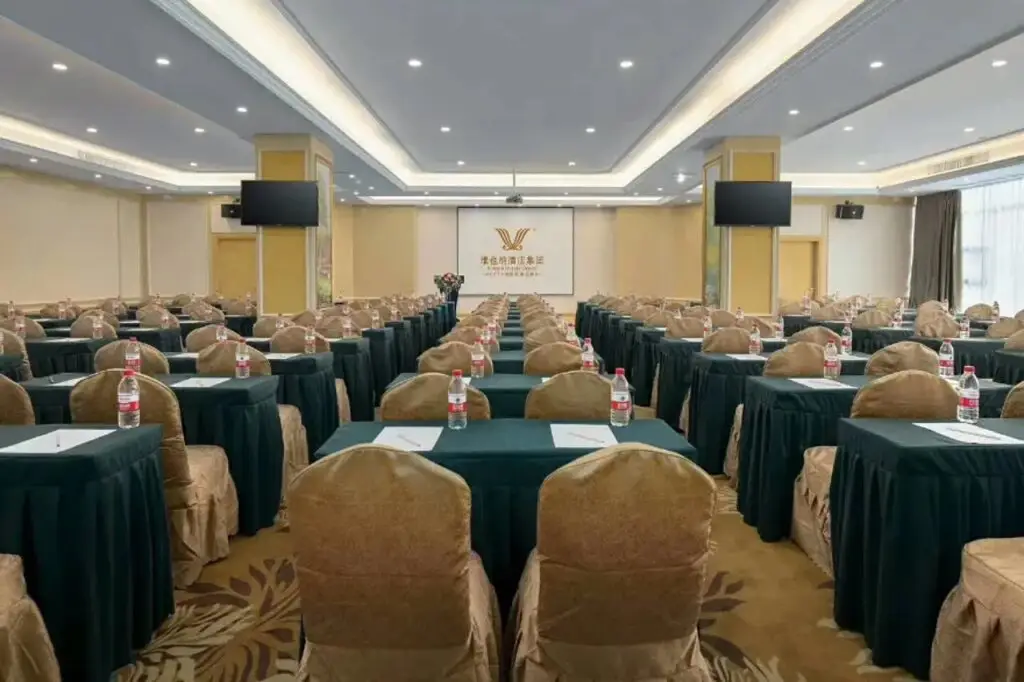 Шэньчжэнь: Vienna Hotel (Shenzhen Haorizi)
