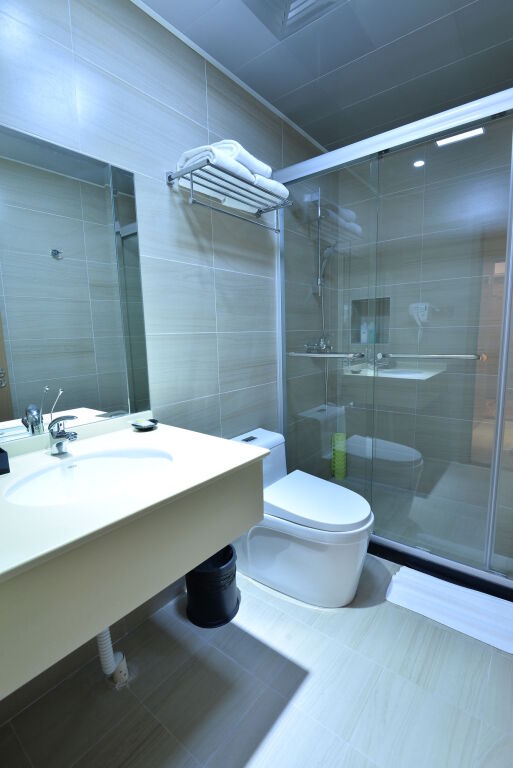 Шанхай: Joyful Star Hotel Pudong Airport I