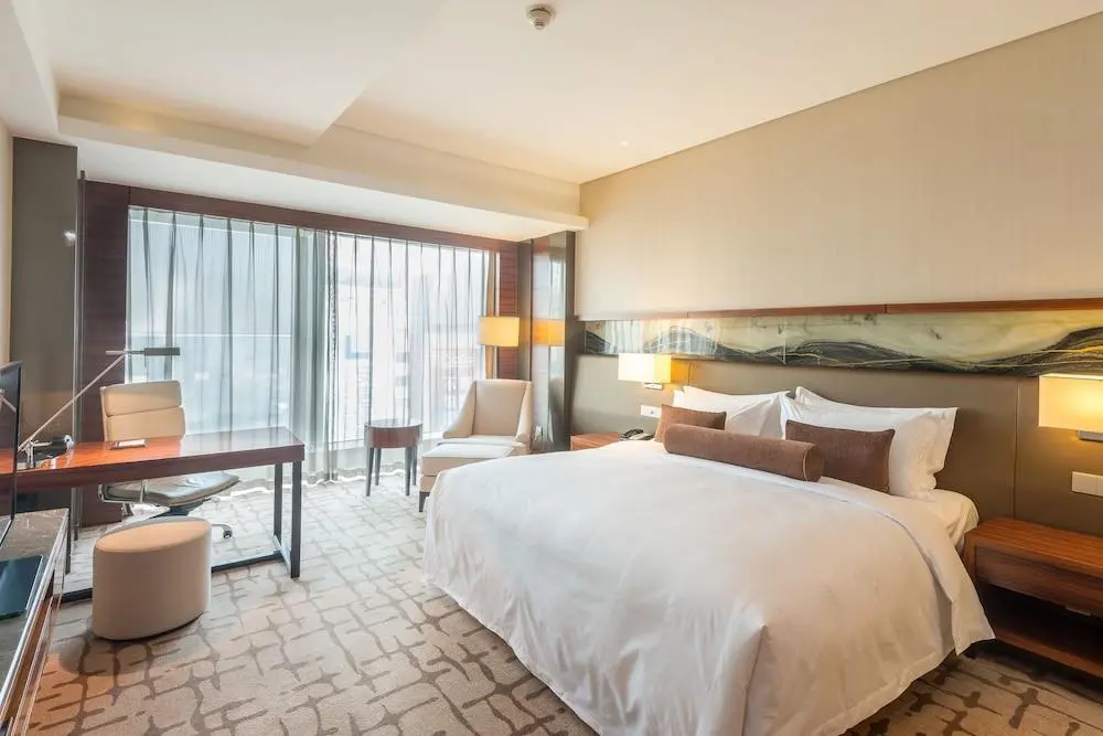 Цзинань: Crowne Plaza Jinan City Center
