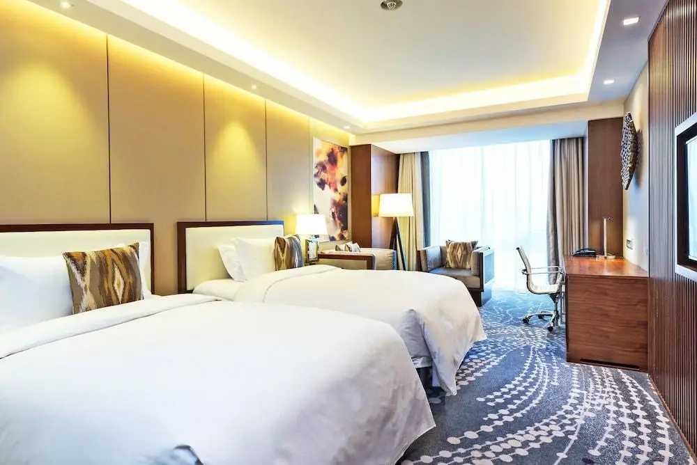 Цзинань: Crowne Plaza Jinan City Center