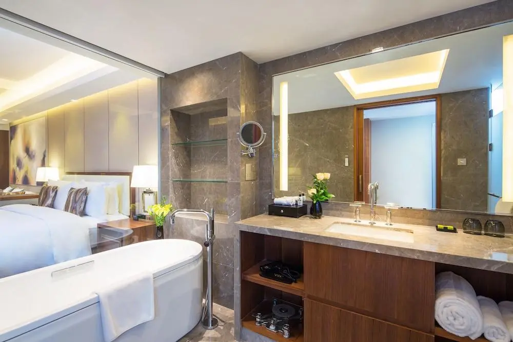 Цзинань: Crowne Plaza Jinan City Center