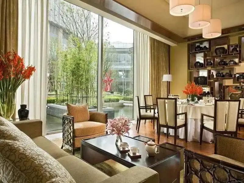 Шанхай: Sheraton Shanghai Apartment – Pudong
