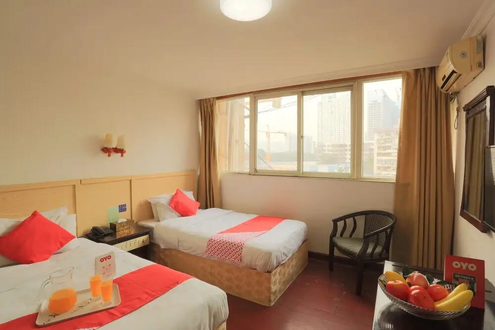 Шэньчжэнь: OYO8006 Jingbo Hotel