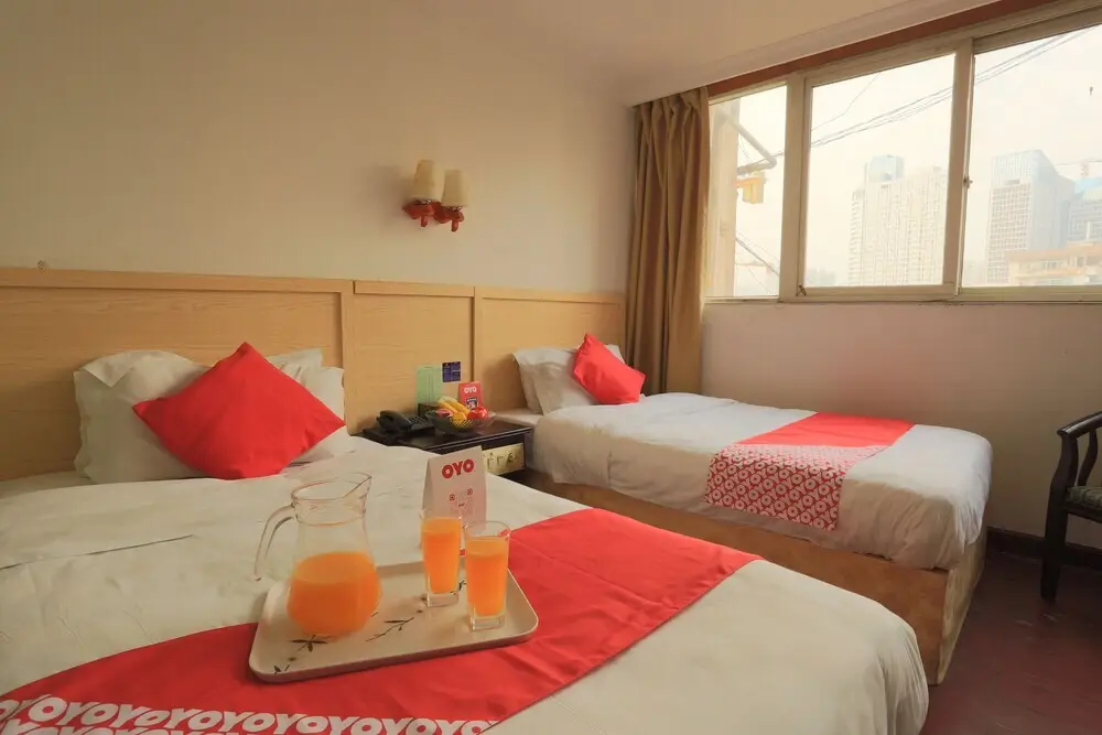 Шэньчжэнь: OYO8006 Jingbo Hotel