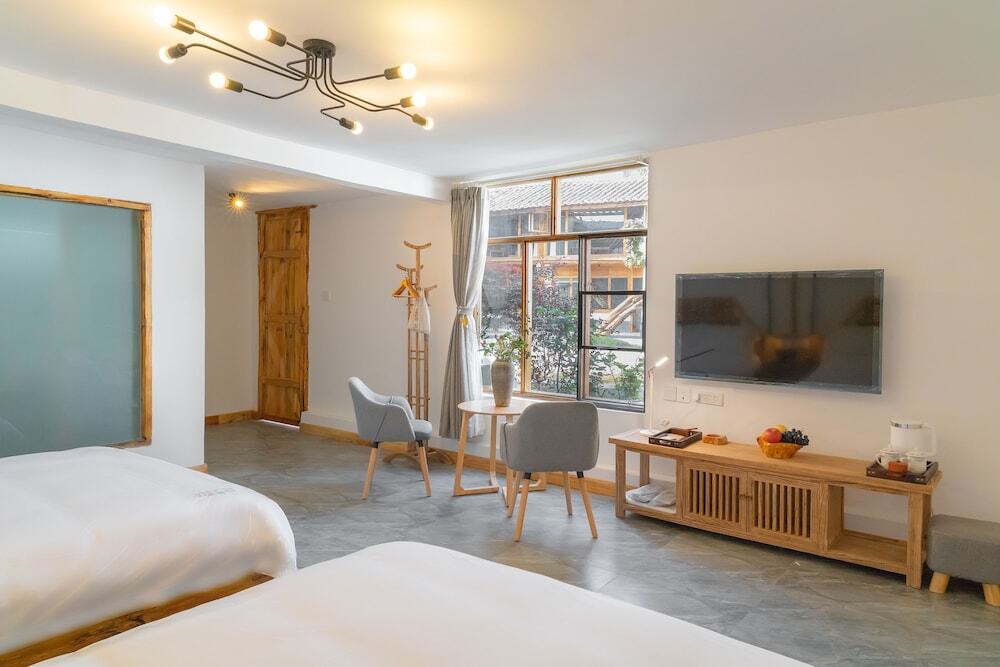 Куньмин: Yunyan Heyuan Life Homestay
