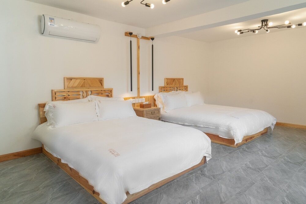 Куньмин: Yunyan Heyuan Life Homestay