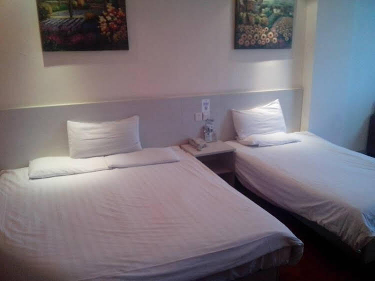 Сучжоу: Home Inn Suzhou Amusement Land Heshan Road