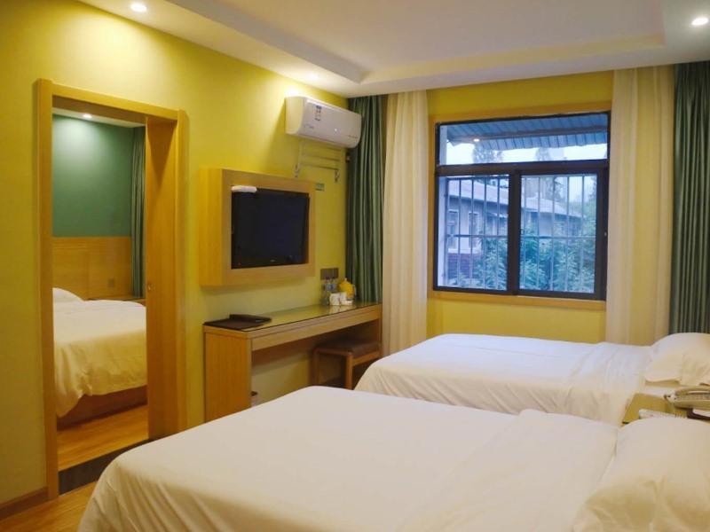 Хэфэй: Shell Hefei Luyang District Sipai Building Subway Station Hotel