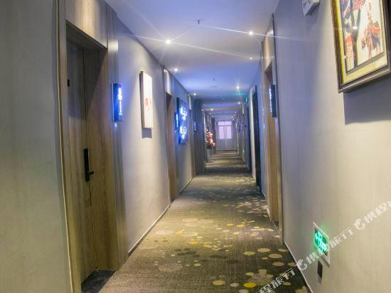 Сучжоу: 7 Days Inn (Suzhou Shihu East Road Metro Station Fengjin Road)