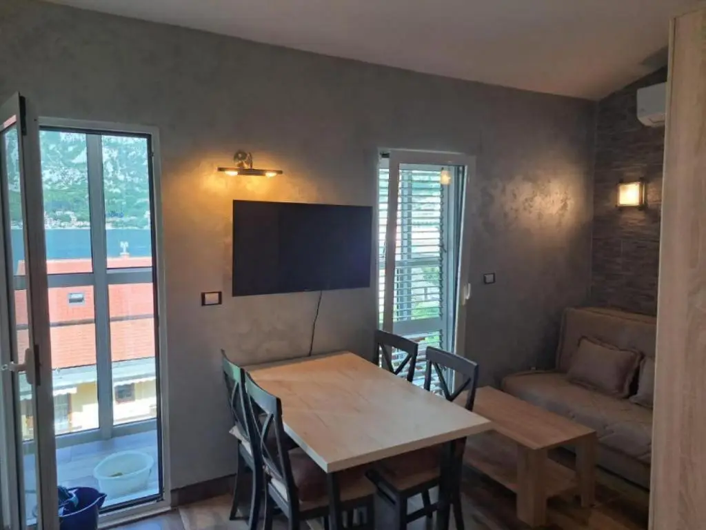 Доброта: Amazing Flat with View in Prčanj Montenegro