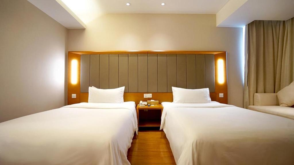 Шанхай: JI Hotel (Shanghai The Bund Reming Road)
