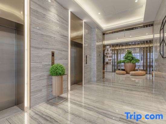Шанхай: Ji Hotel (Shanghai Shangcheng Road Metro Station)