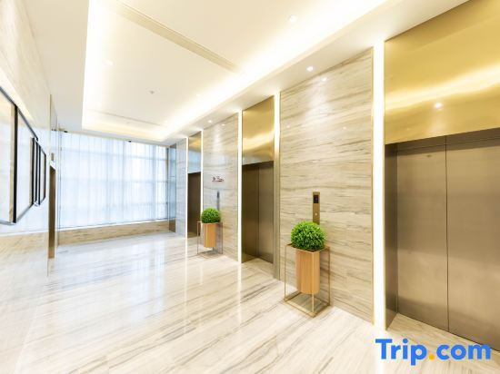 Шанхай: Ji Hotel (Shanghai Shangcheng Road Metro Station)