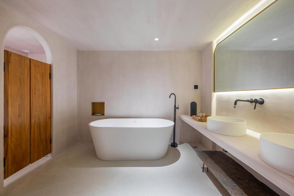 Ханчжоу: Nayun Xingkongsu Hotel