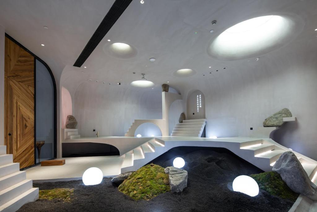 Ханчжоу: Nayun Xingkongsu Hotel