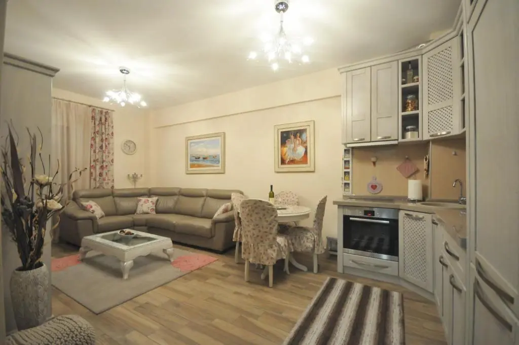 Будва: Lux Apartments MMS