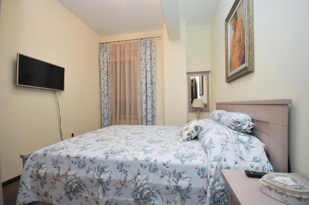 Будва: Lux Apartments MMS