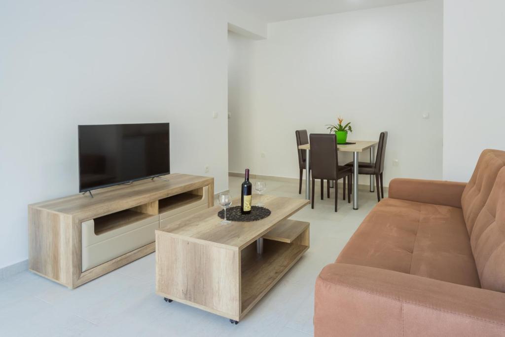 Петровац: GREJM Lux Family Apartments