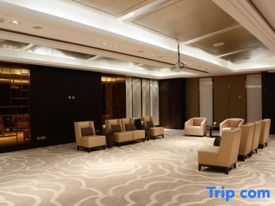 Чунцин: Howard Johnson Puhui Plaza Chongqing Qijiang