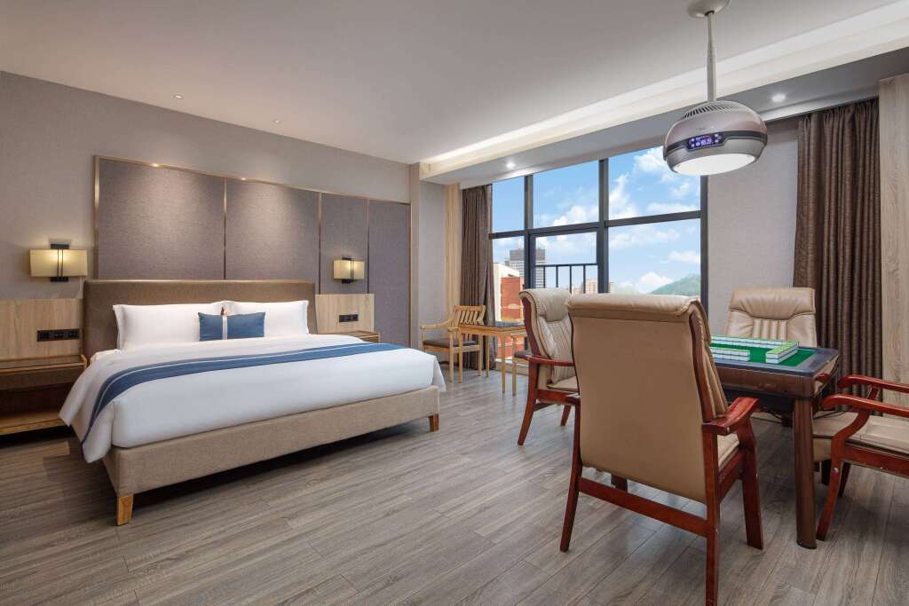 Чанша: Microtel by Wyndham Changsha Yuhua