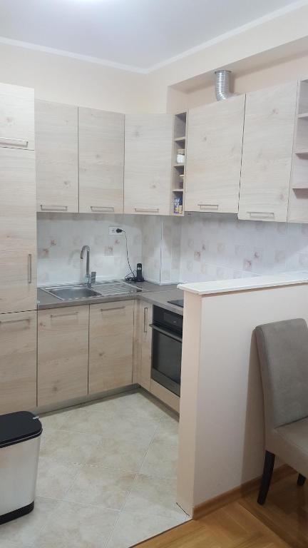 Доброта: Nikolina Apartments