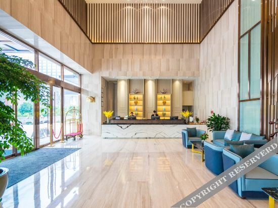 Вэньчжоу: New Century Mingting Hotel