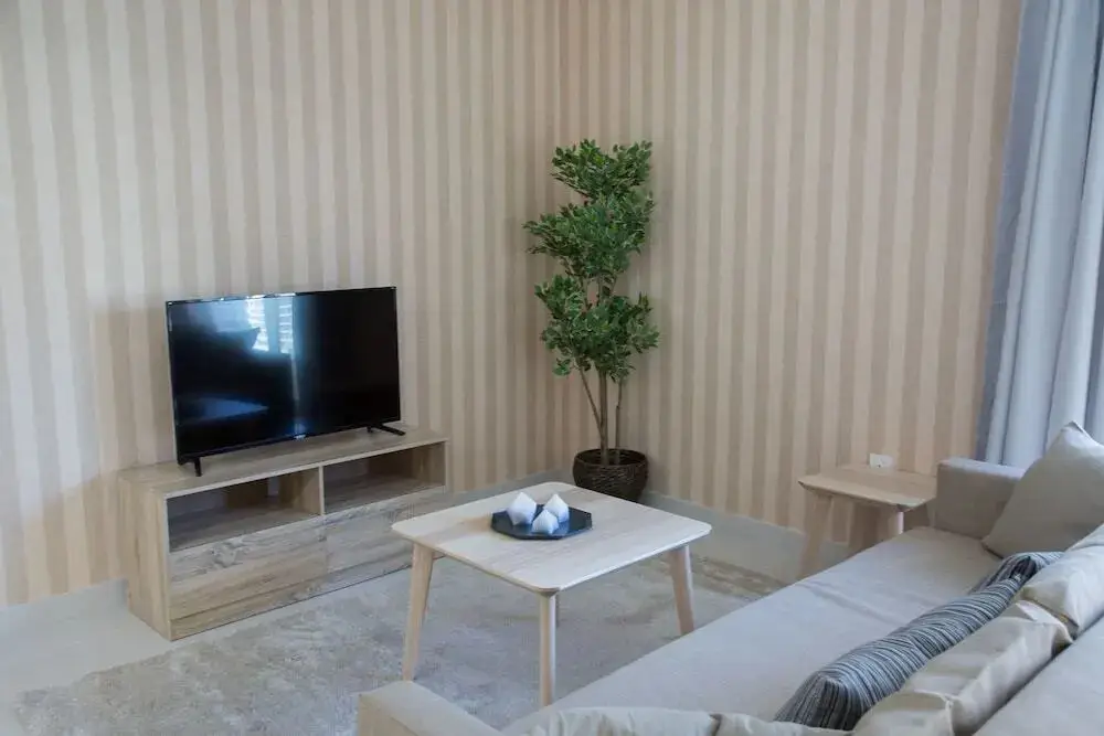 Дубай: Continental Tower by HiGuests Vacation Homes