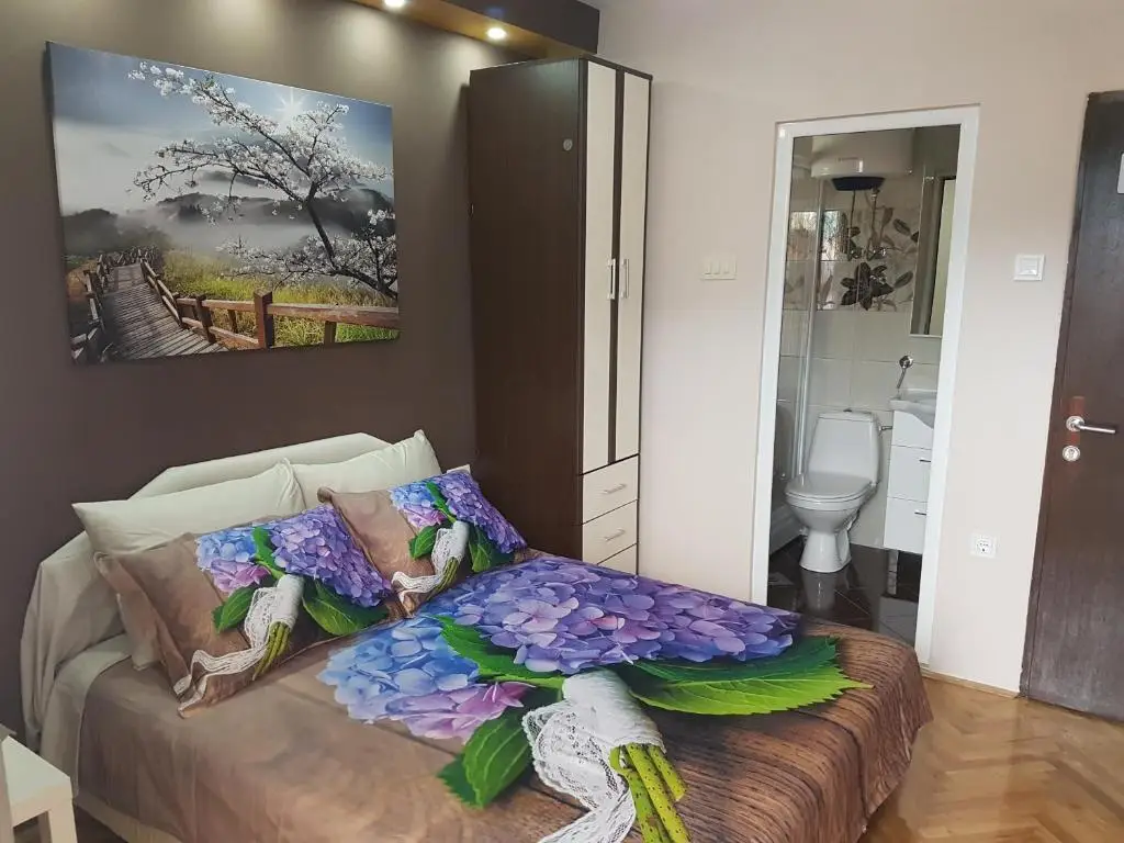 Будва: Apartments Vila Galileo