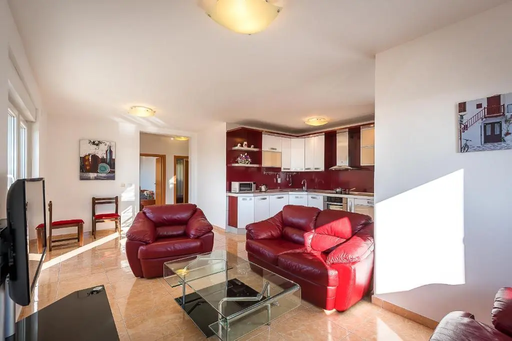 Будва: Apartments Sunny Family